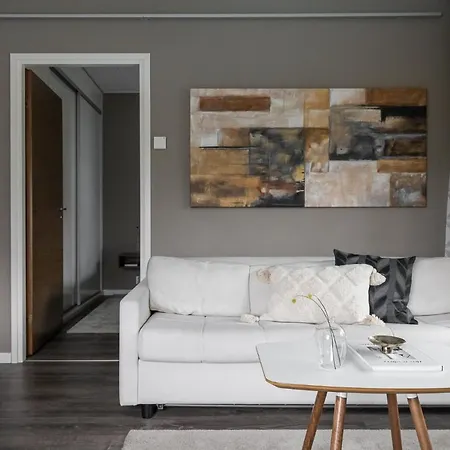 Aateli Lakeside - Former Lägenhetshotell