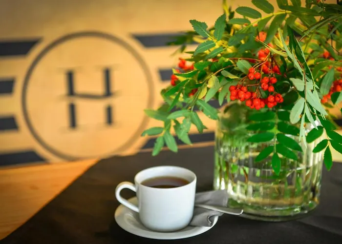 Aateli Lakeside - Former