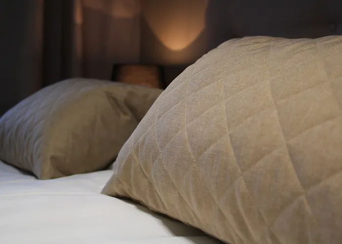 Aateli Lakeside - Former Apartahotel